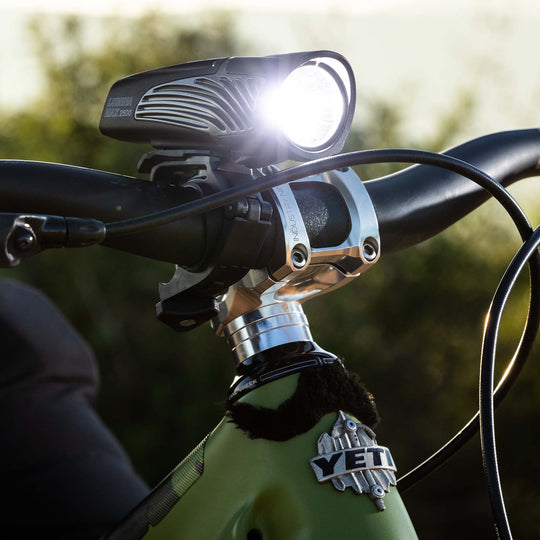 Soporte de abrazadera de manillar Lumina